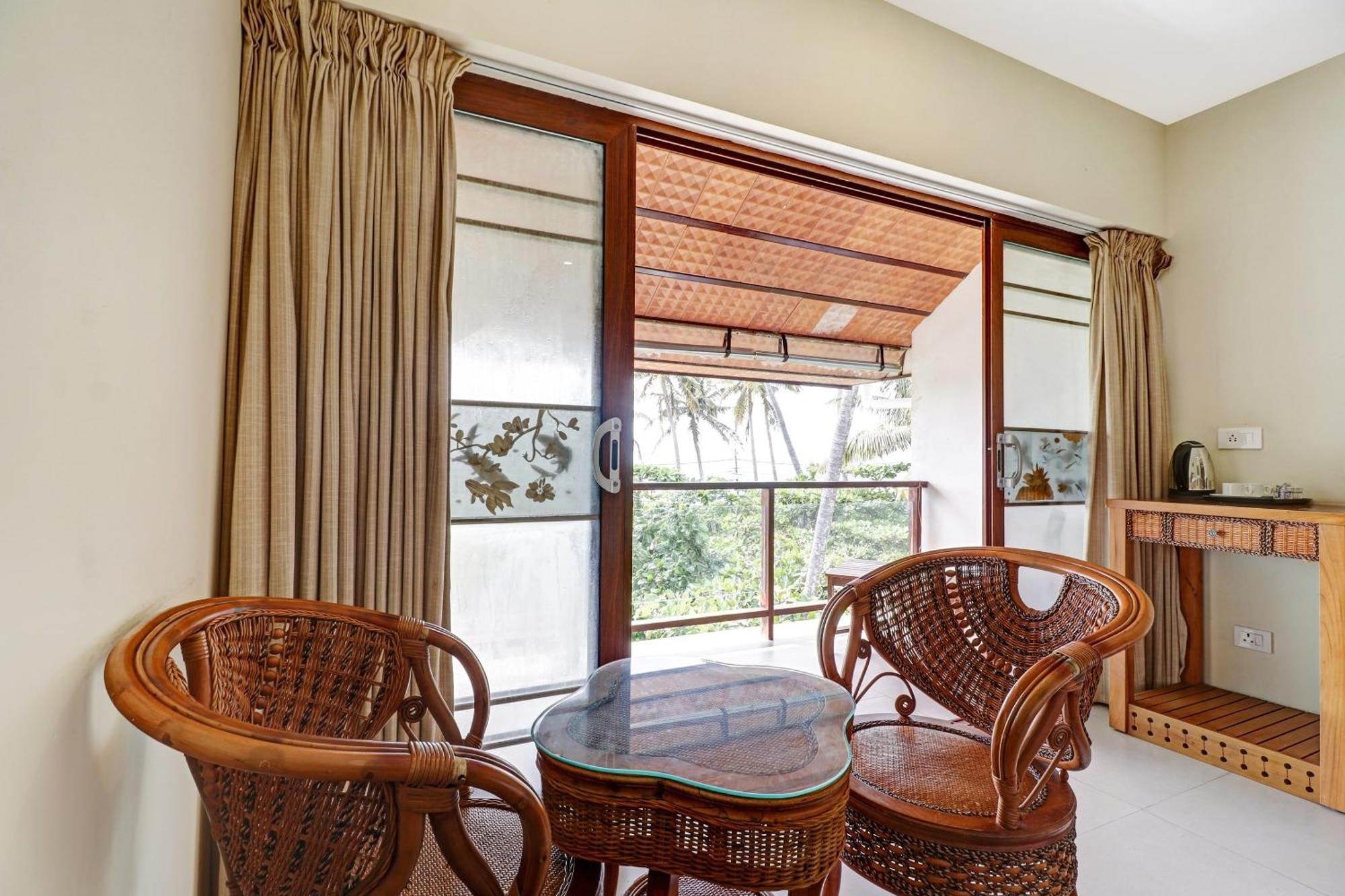 Townhouse Oak Edassery'S Sealine Villa Stay Kochi Exterior foto