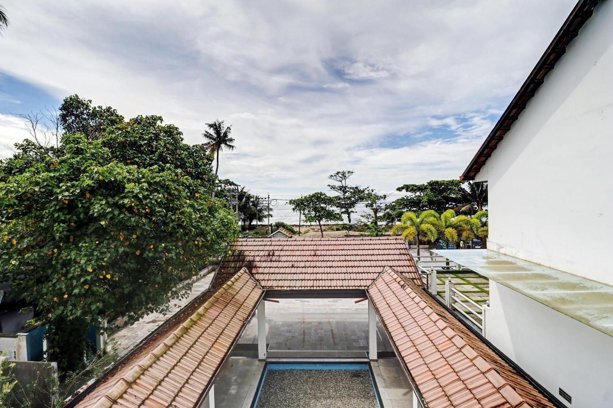 Townhouse Oak Edassery'S Sealine Villa Stay Kochi Exterior foto
