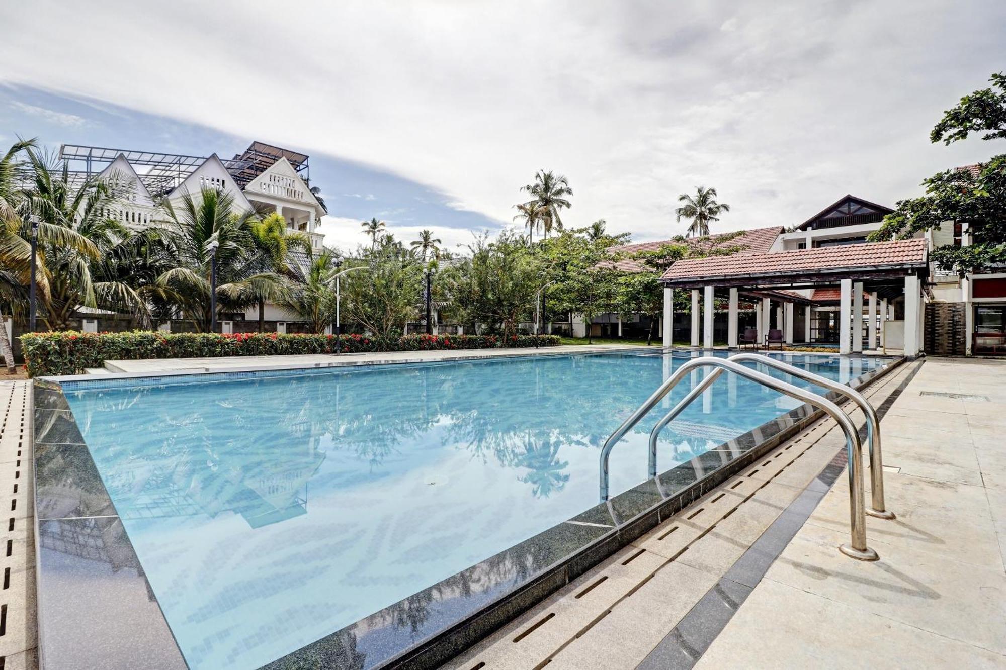 Townhouse Oak Edassery'S Sealine Villa Stay Kochi Exterior foto