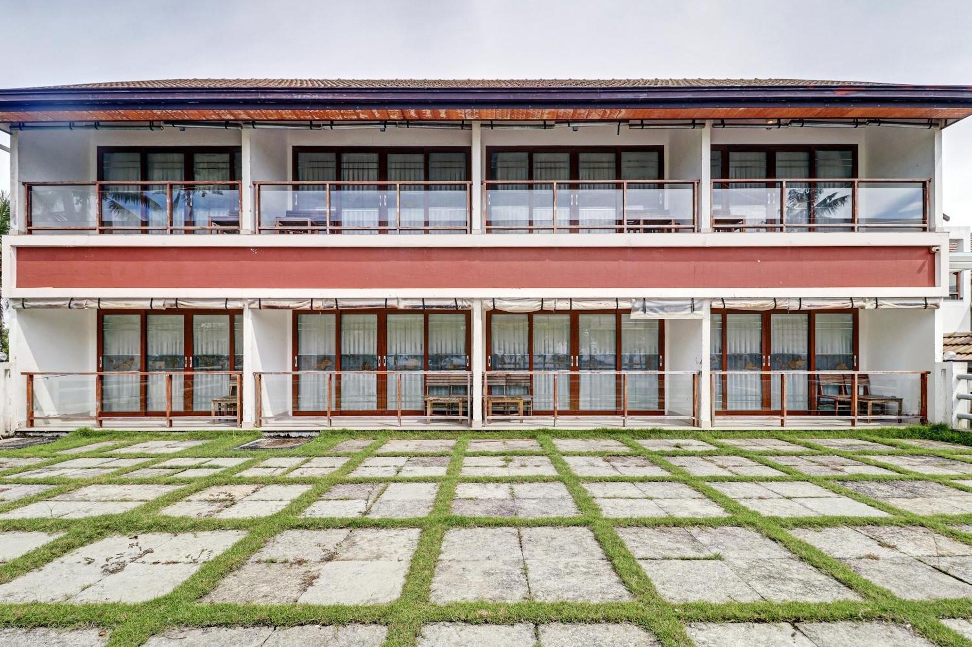 Townhouse Oak Edassery'S Sealine Villa Stay Kochi Exterior foto