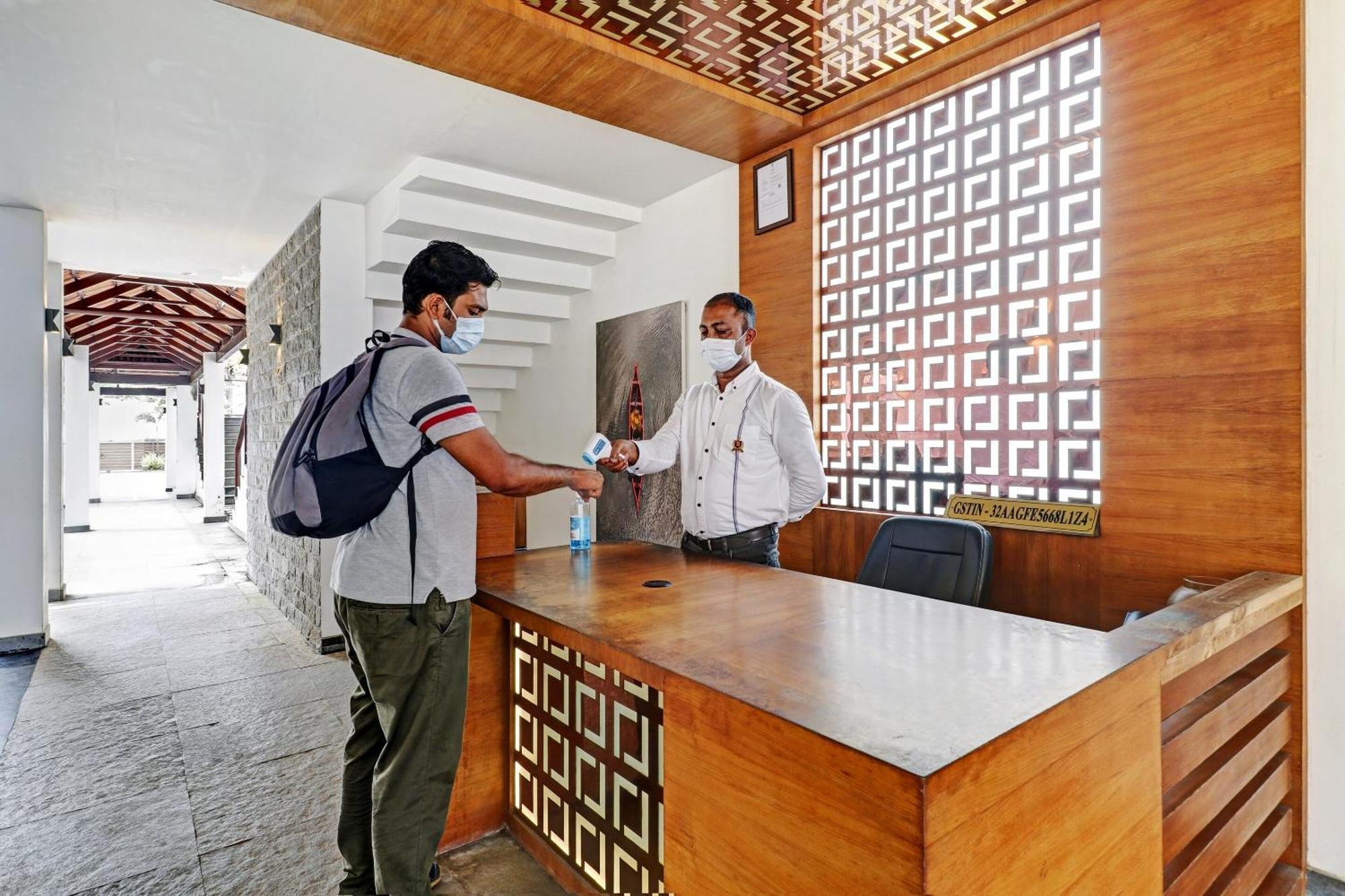 Townhouse Oak Edassery'S Sealine Villa Stay Kochi Exterior foto